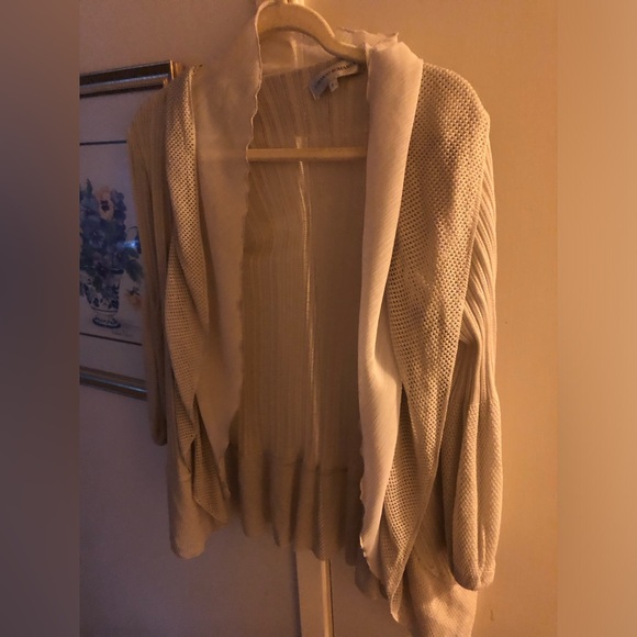 Chic Cream Cardigan for Women- 31A $30 or $25 w/offer - Picture 1 of 7